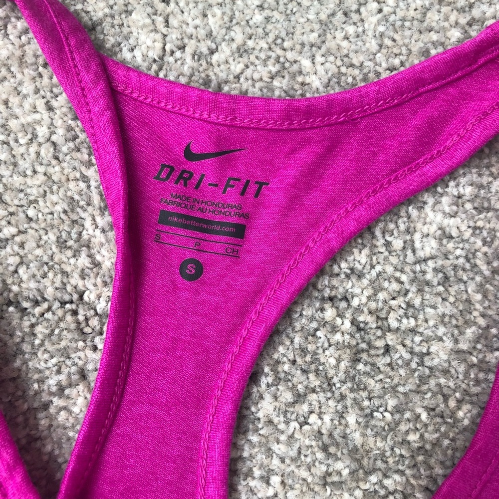 Nike tank